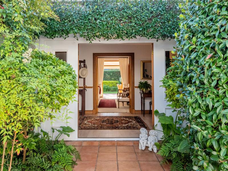 To Let 4 Bedroom Property for Rent in Steenberg Estate Western Cape